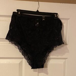 Elegant Black Lace Women's Intimate - TORRID - NWT - High Waist Lace - SZ 2x